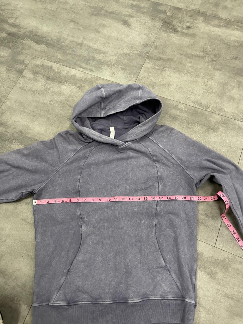 Size 10, Lululemon pullover hoodie - Picture 4 of 13